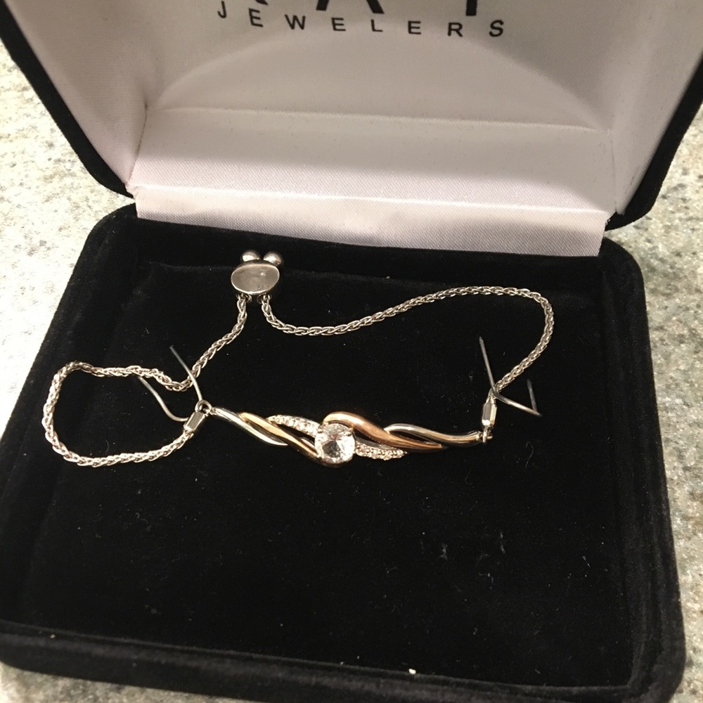 Kay’s pull Bracelet